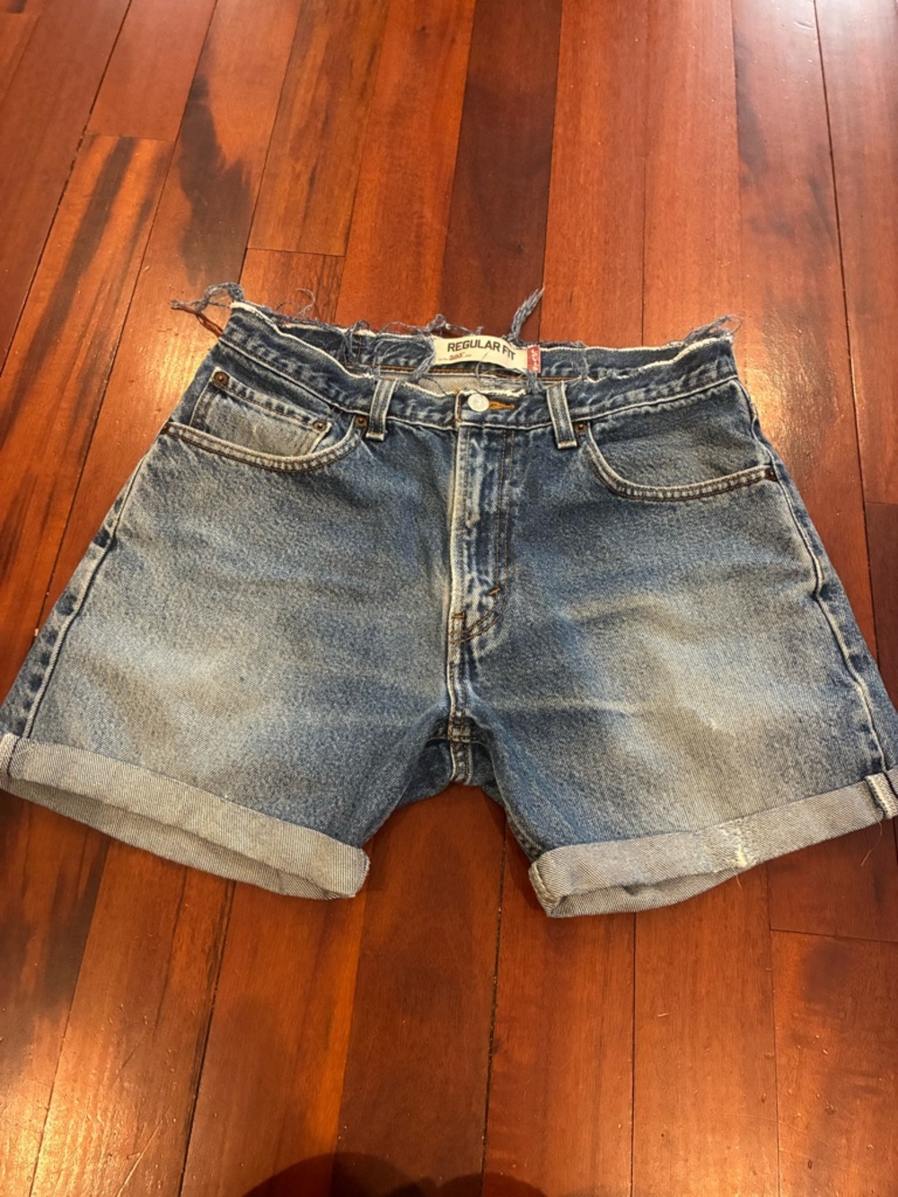 Vintage Levi's  Red Tab cut off short
